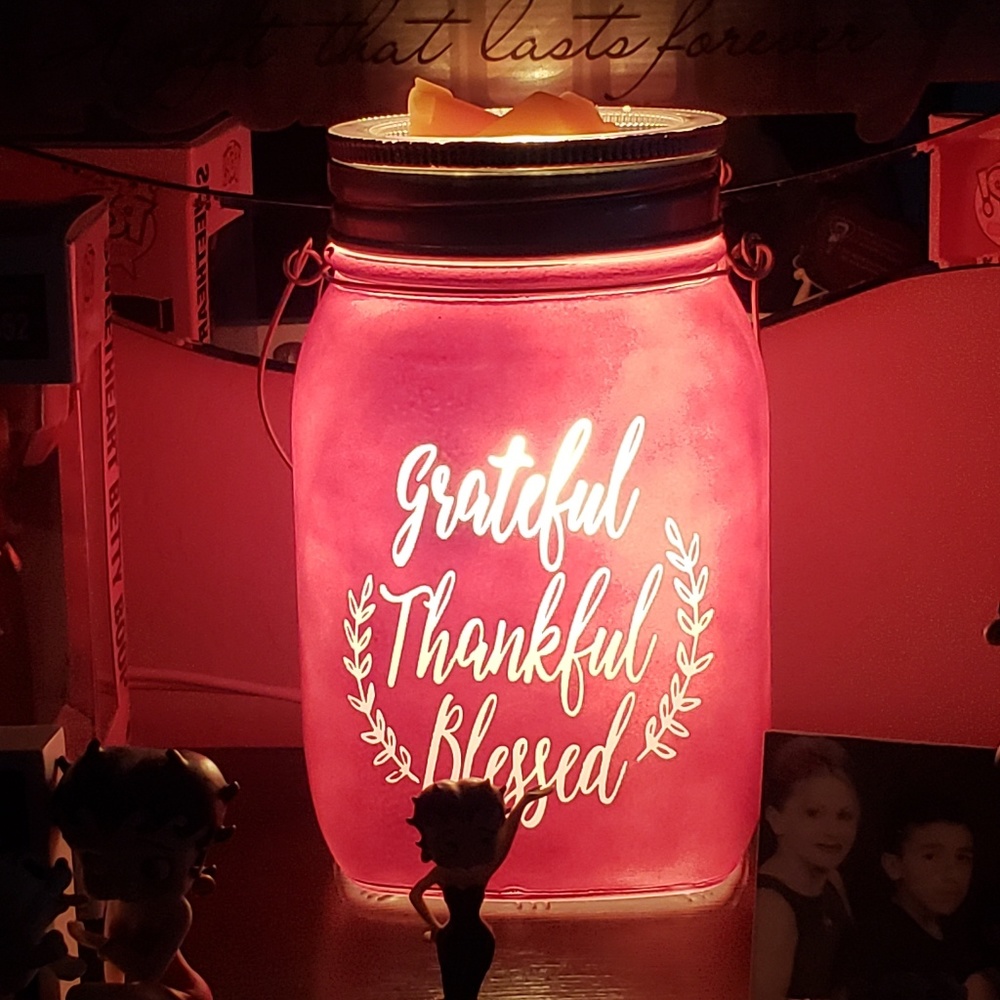 Meet your Posher, Lillian